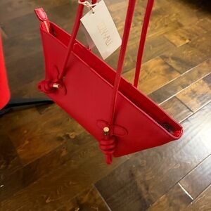 Red Knot-Detail Shoulder Bag